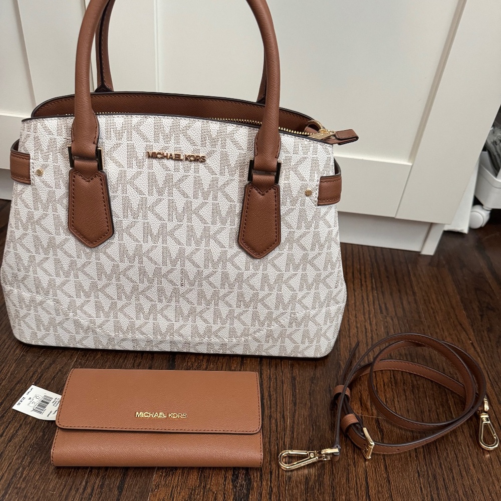 Michael Kors  top handle bag